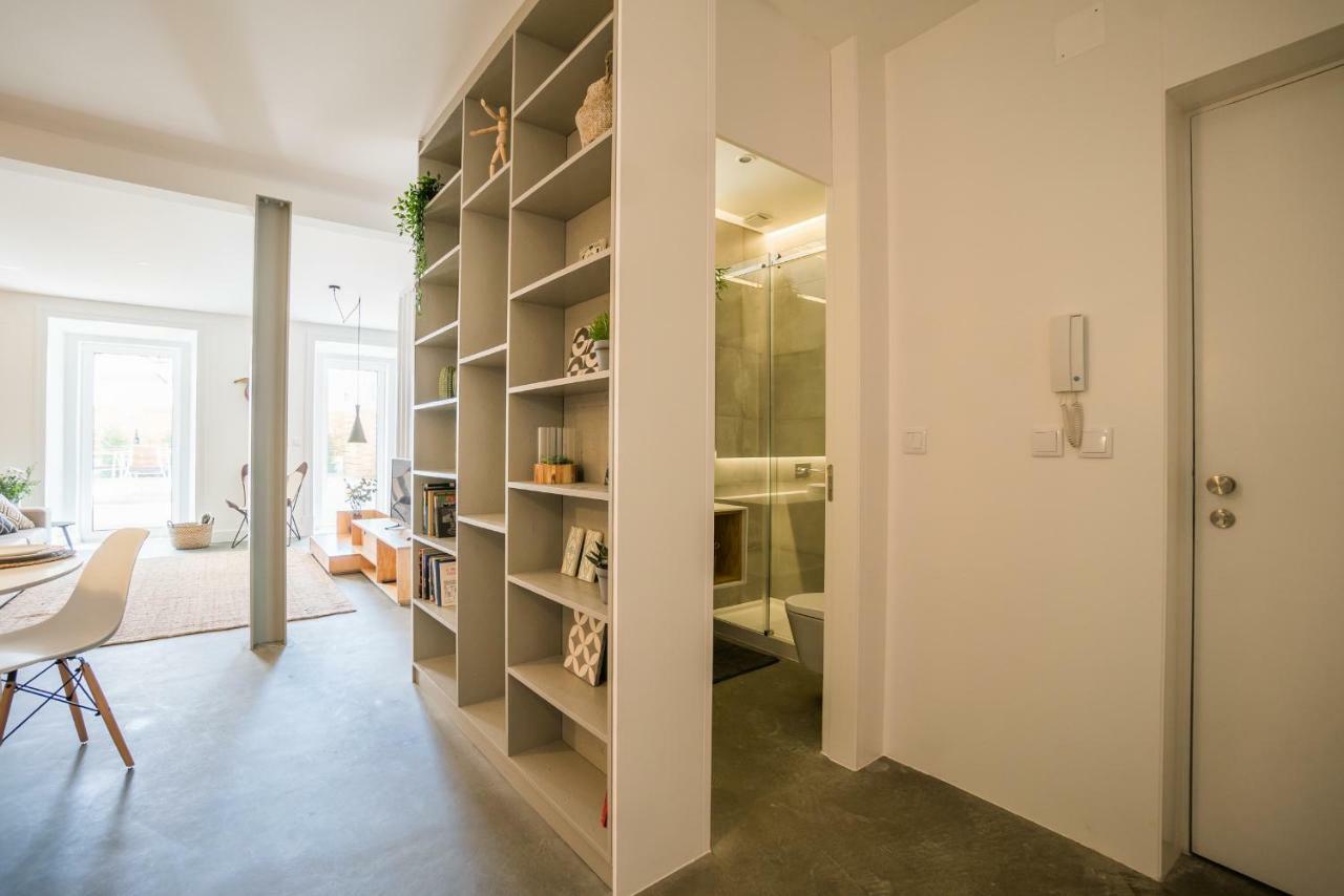 Wood Wall&garden Apartment Lissabon