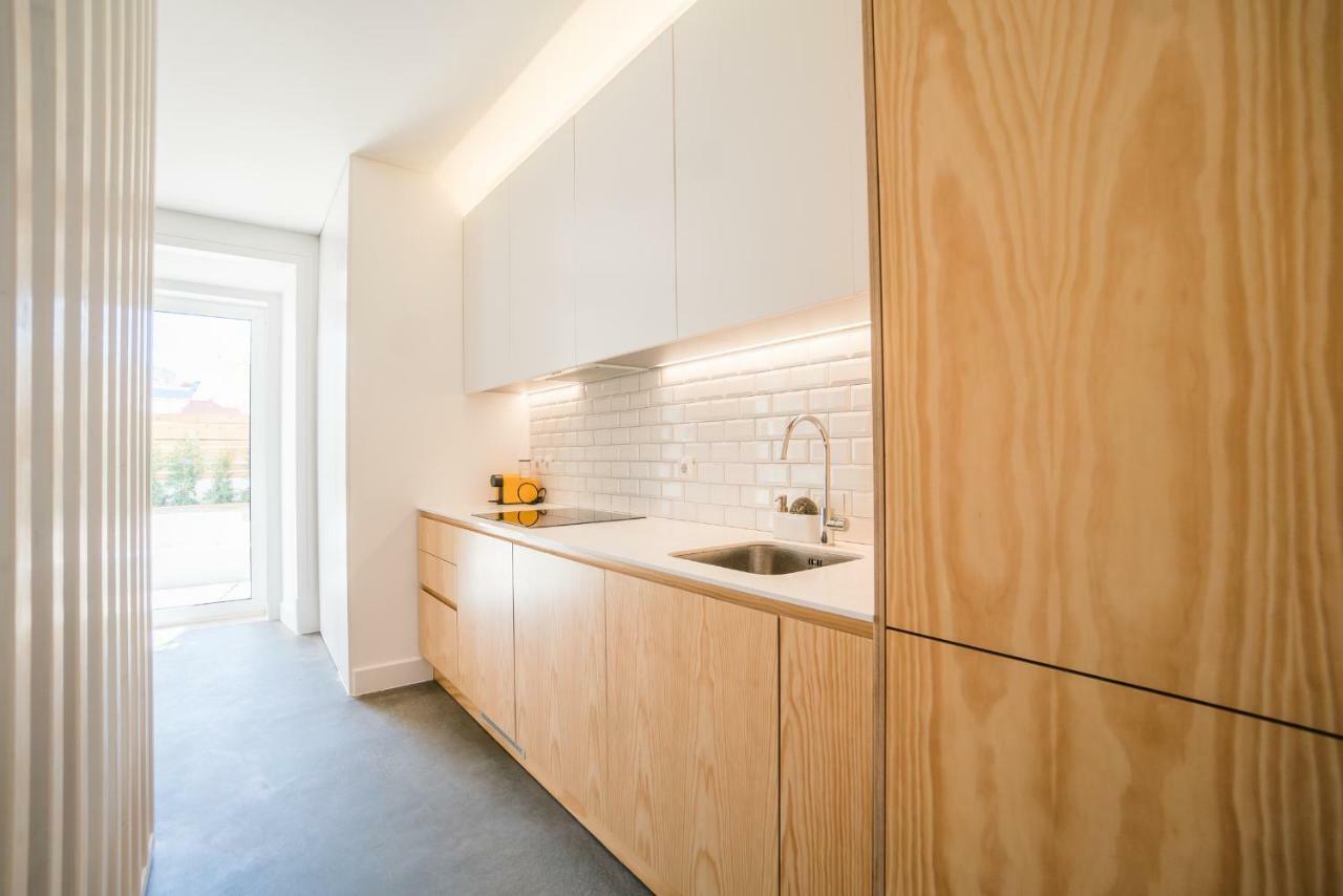 Wood Wall&garden Apartment